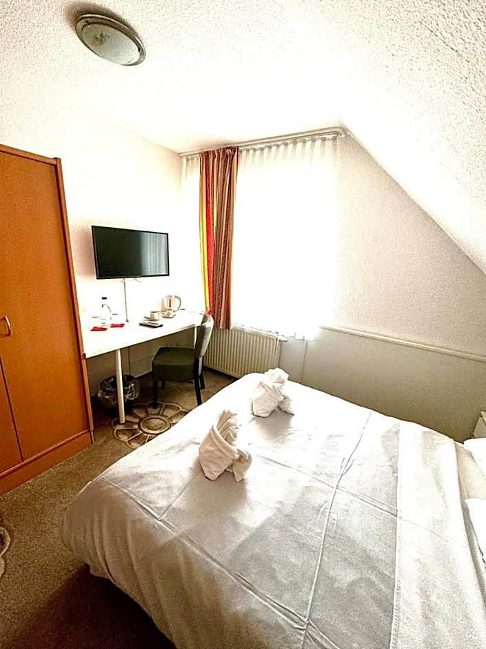 DUA Hotel