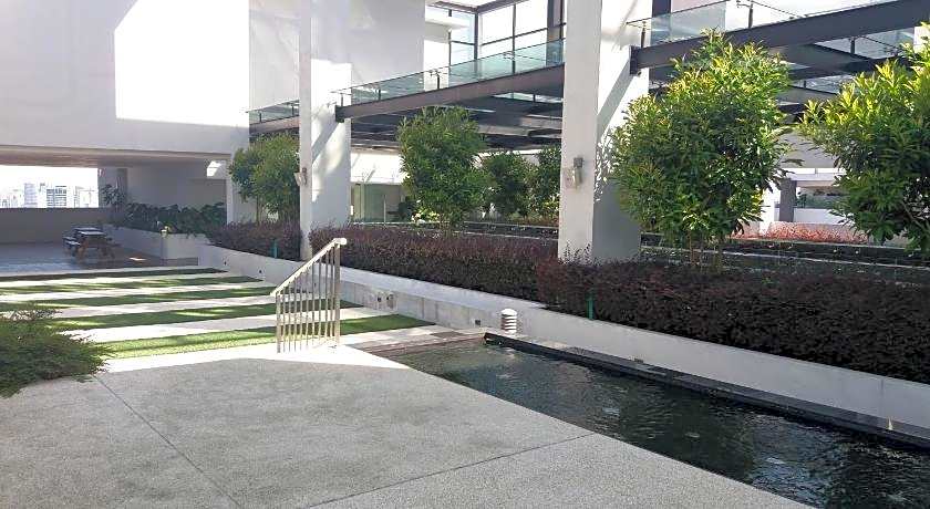 A Suites - Atria Sofo Suites Petaling Jaya