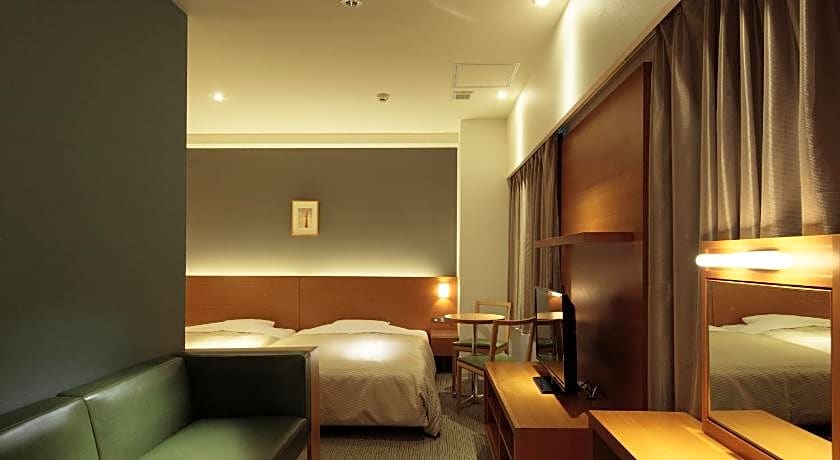 Candeo Hotels Chino
