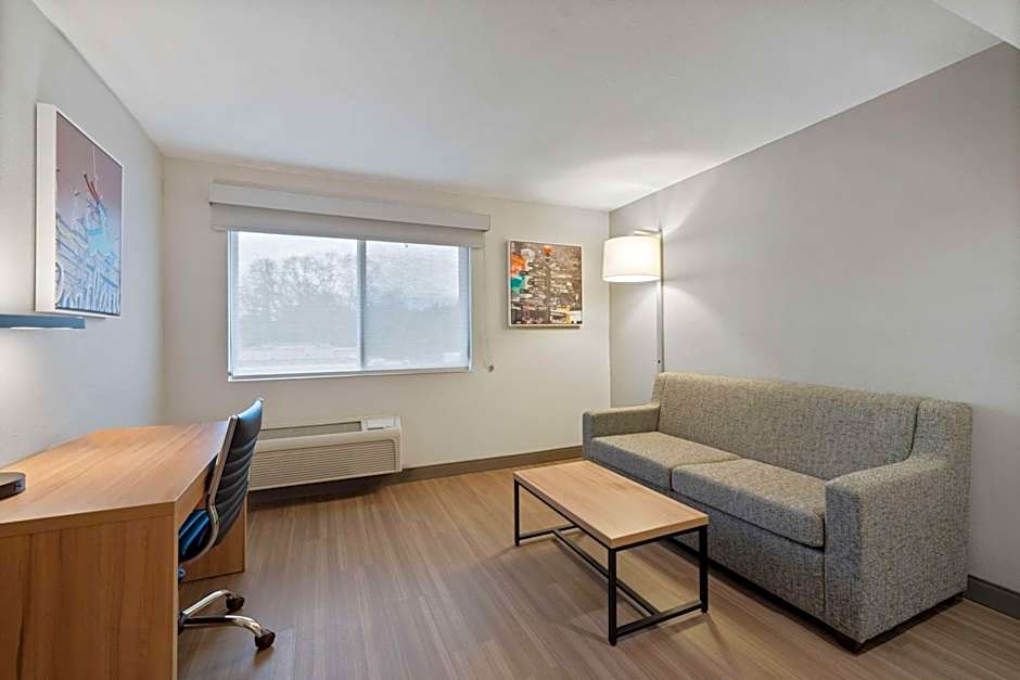 Best Western Lake Oswego Hotel & Suites