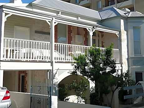 Arundel's Boutique Accommodation