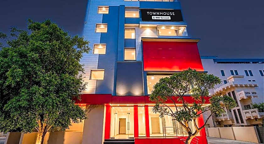 Townhouse Ranipur Mor Formerly Parmila Inn