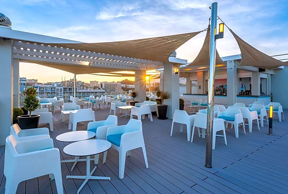 Hotel Las Arenas, Affiliated by Melia