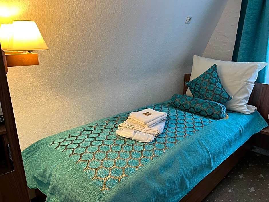 Hotel und Restaurant Löwenbräu Köln