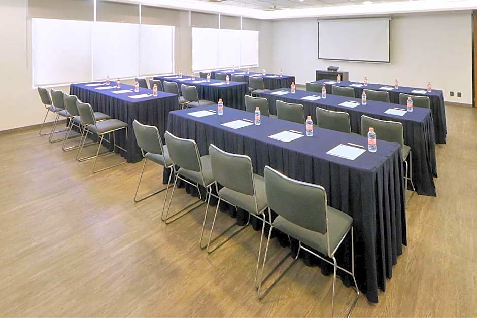 City Express by Marriott Tijuana Insurgentes