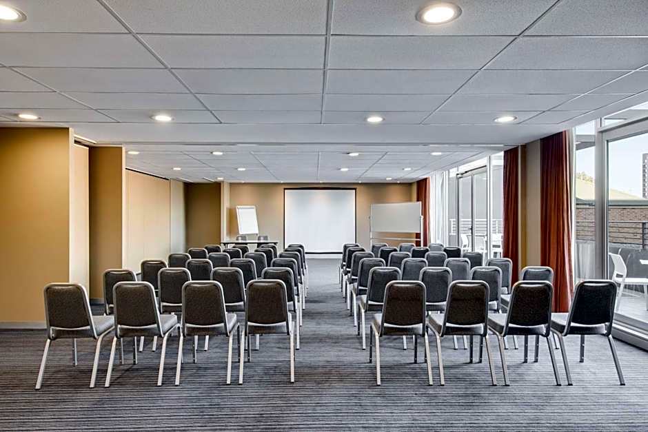Adina Apartment Hotel Wollongong