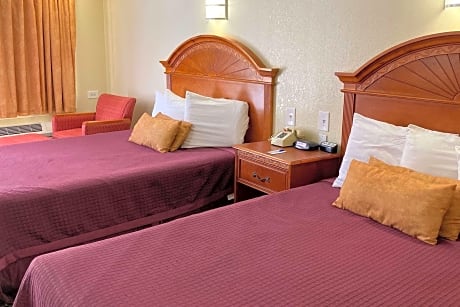 Queen Room with Two Queen Beds - Non-Smoking