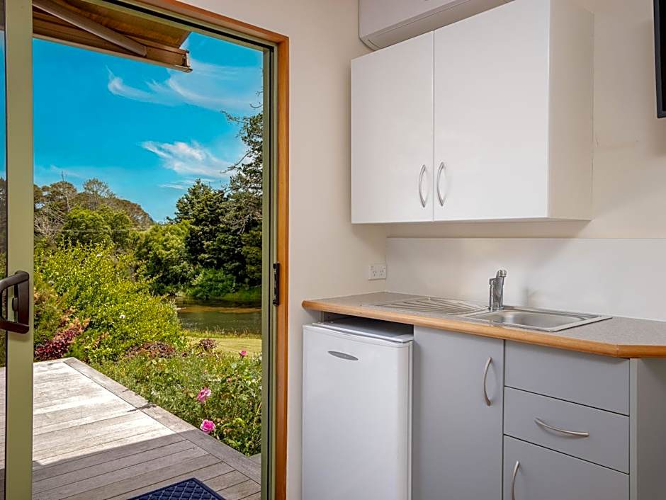 Te Awa Lodge