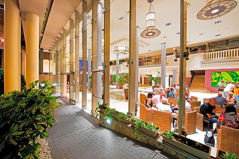 Marylanza Suites & Spa