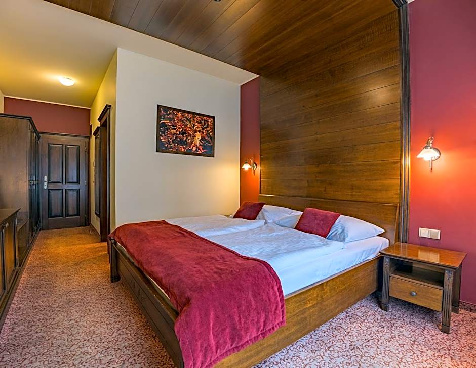 APLEND Wellness Hotel Borovica