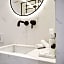 Hotel ONIRO - Luxury Rooms & Wellness Suites