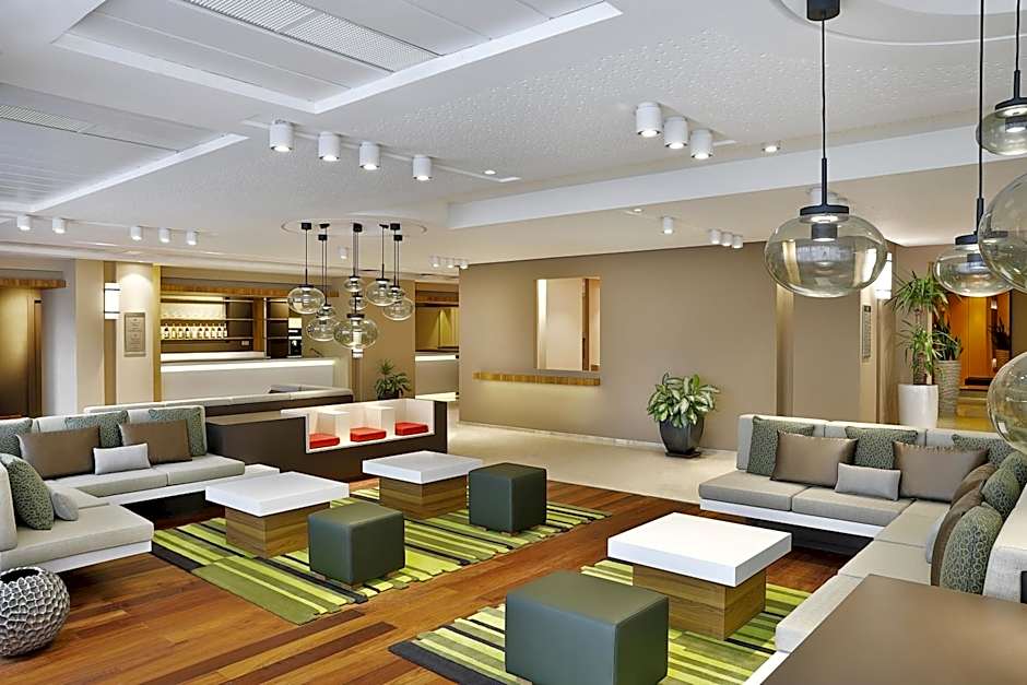 Park Mall Hotel & Conference Center