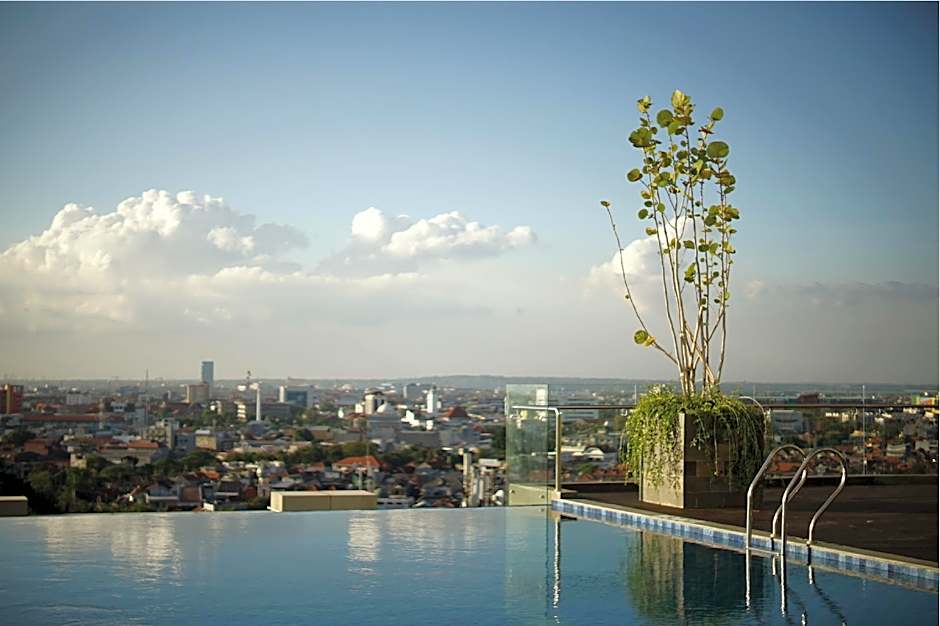 Hotel Platinum Tunjungan Surabaya