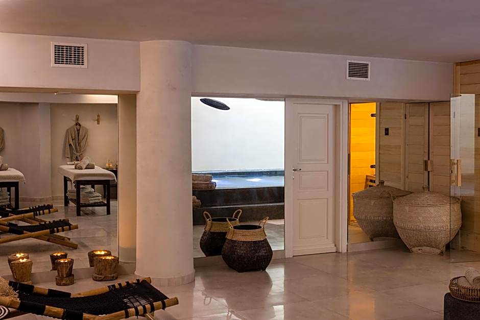 Saint John Hotel Villas & Spa