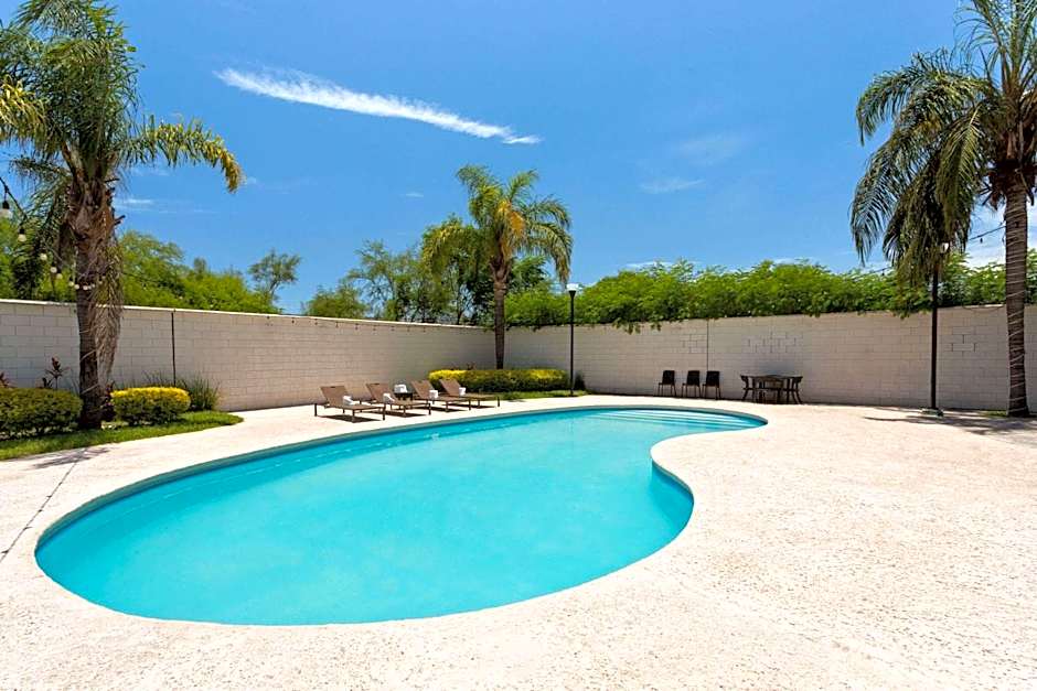 Wyndham Garden Monterrey Aeropuerto