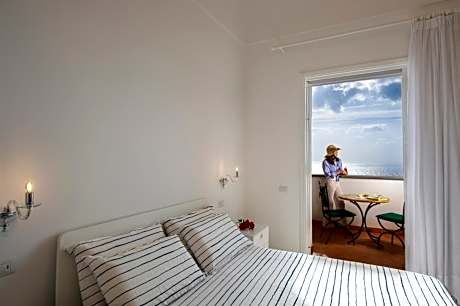 Junior Suite with Balcony