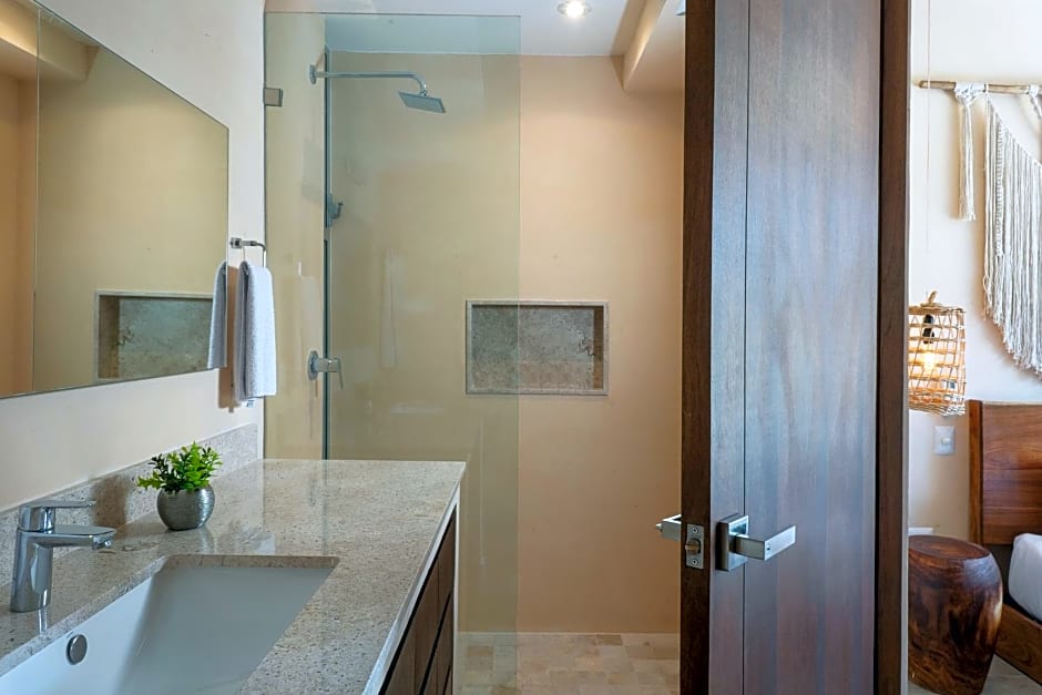 Luxury Condo for 4 Casa Azul