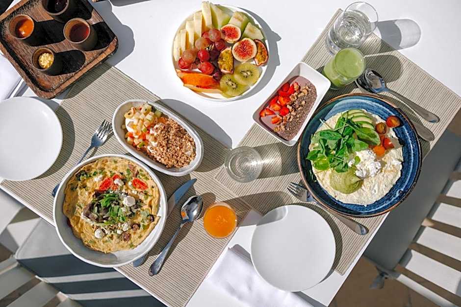 Canaves Oia Suites - Small Luxury Hotels of the World
