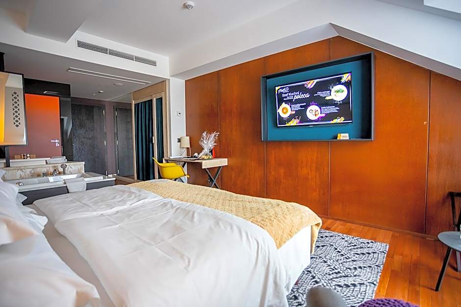 Bristol Tradition & Luxury Hotel