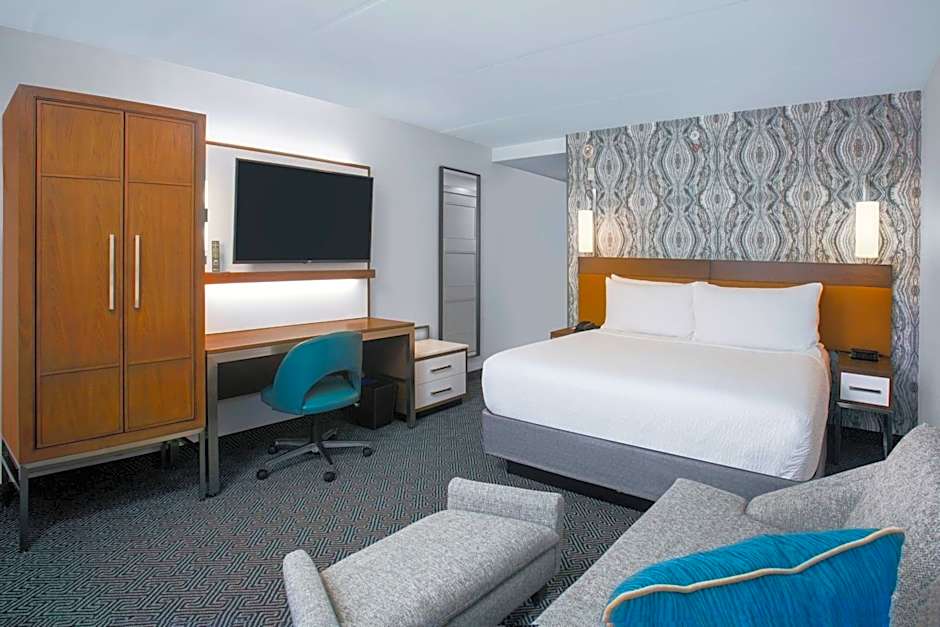 Courtyard by Marriott Miami Aventura Mall