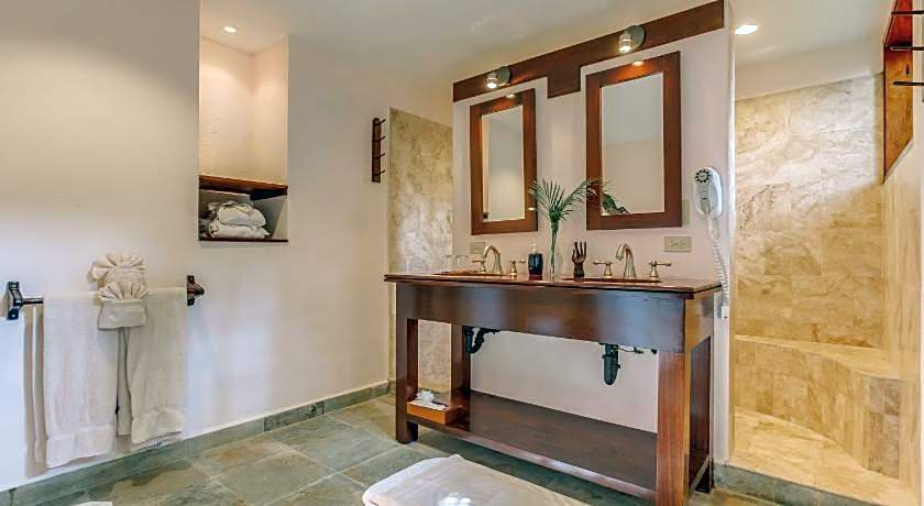 The Lodge At Chaa Creek