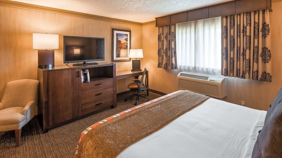 Best Western Plus Flathead Lake Inn & Suites