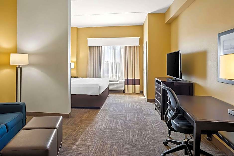 Comfort Suites Frisco