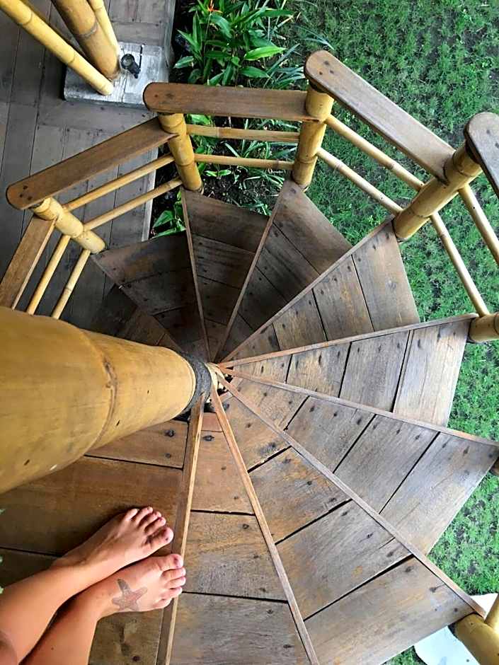 Captain Coconuts Gili Air