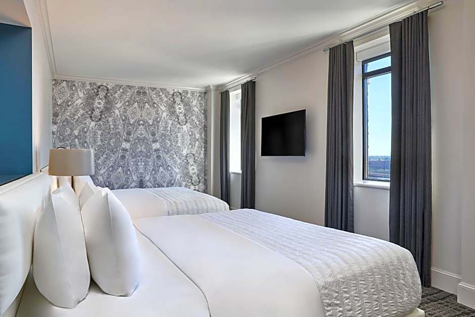Le Meridien Indianapolis