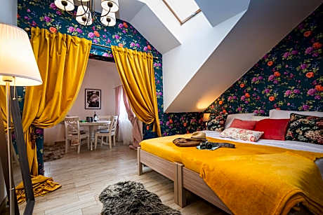 Quadruple Room with Bathroom
