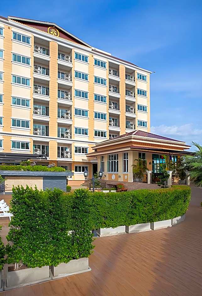 ROYAL GRAND PATTAYA
