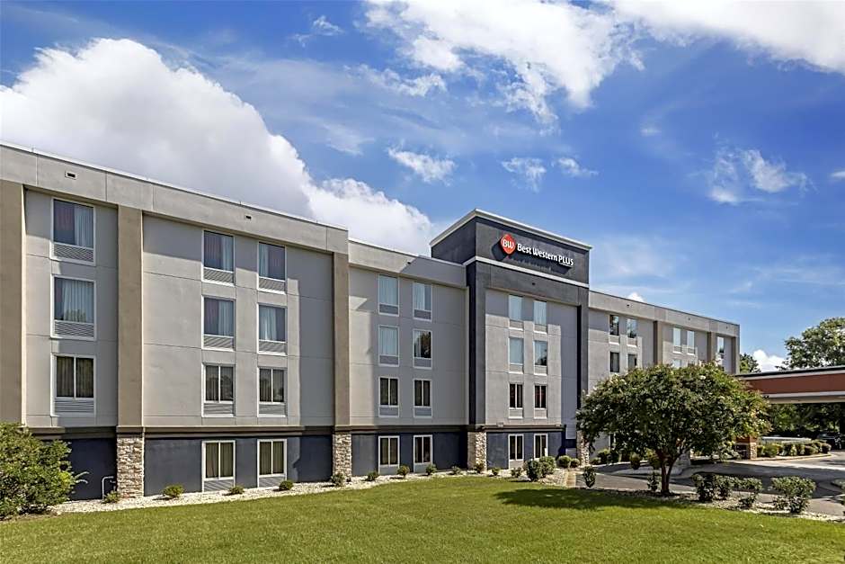 Best Western Plus Lexington Inn