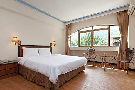 Classic Quadruple Room