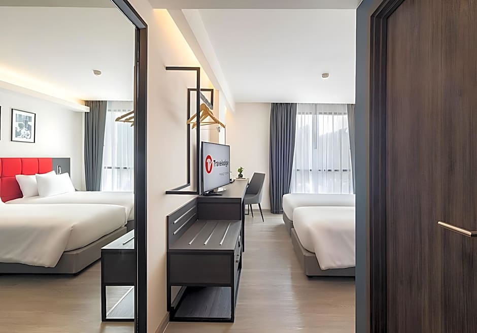Travelodge Phuket Town