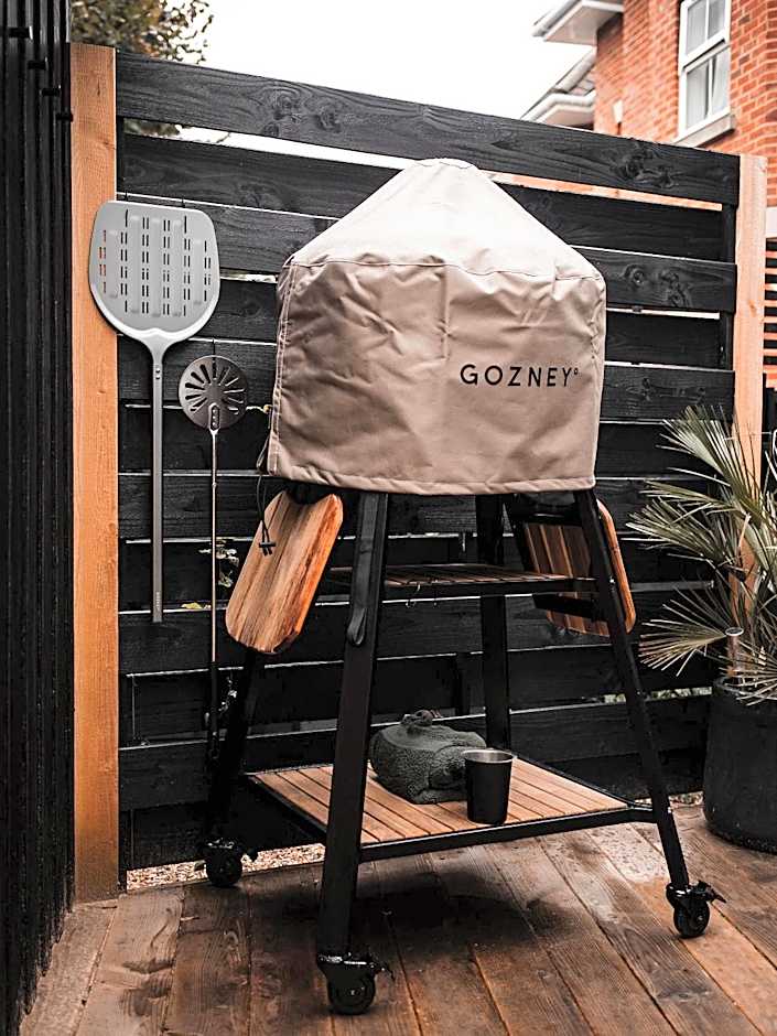 Deus Ex Machina Hotel