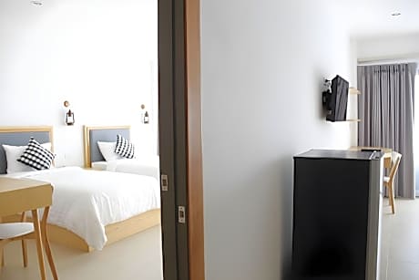 Connecting Family Room