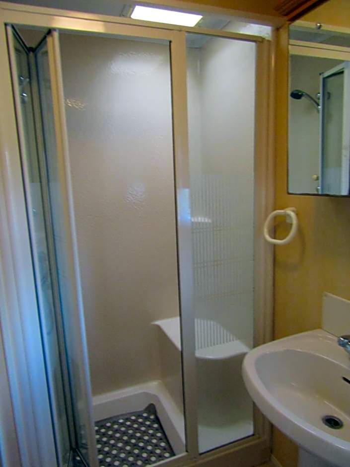 Fenlake holiday accommodation