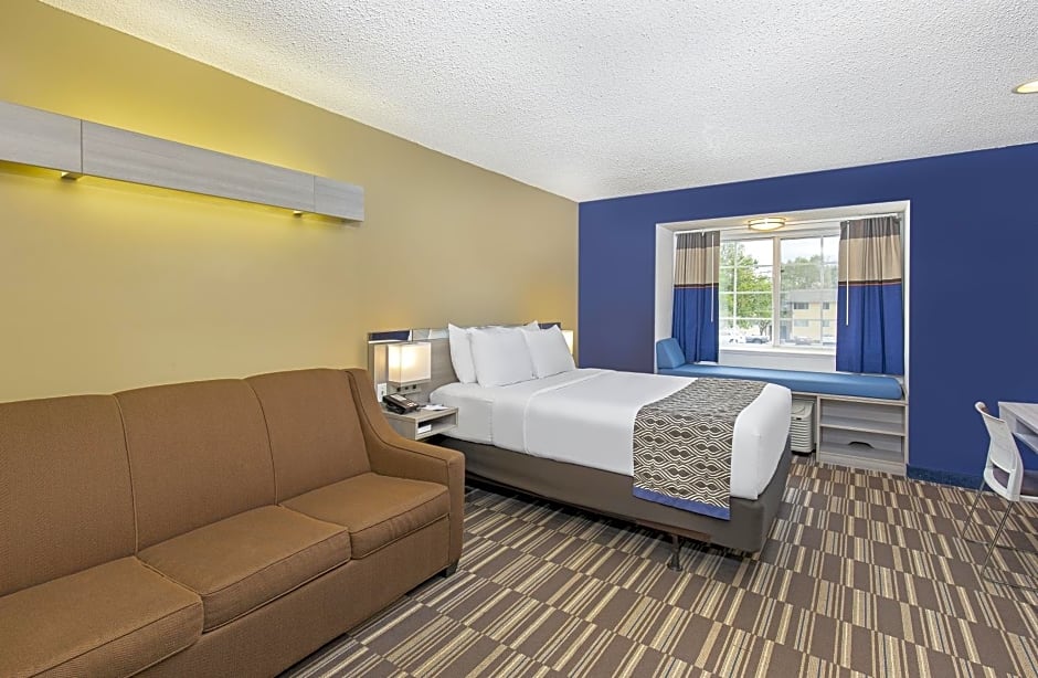 Microtel Inn & Suites by Wyndham Dry Ridge