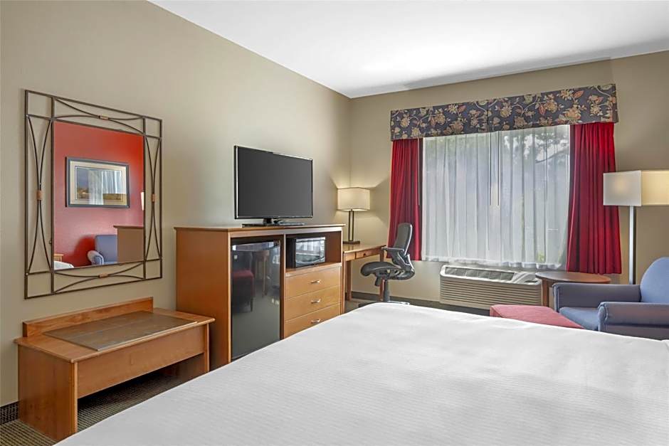 Best Western Bronco Inn