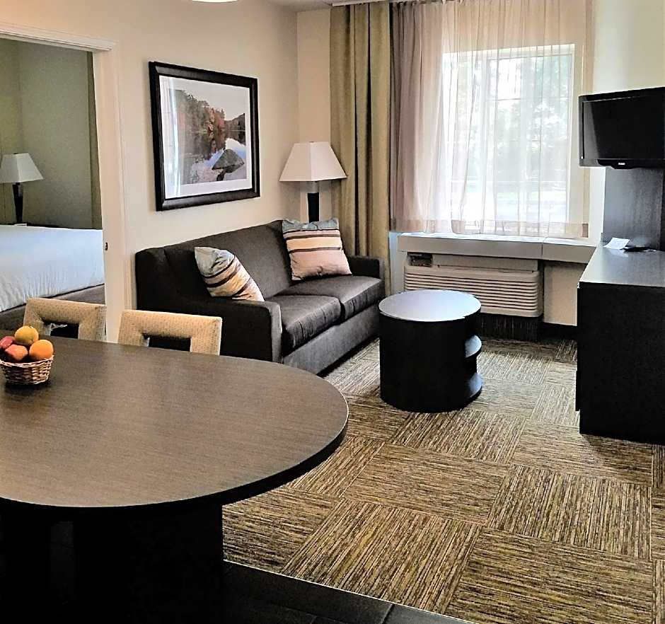 Candlewood Suites East Syracuse Carrier Circle By IHG