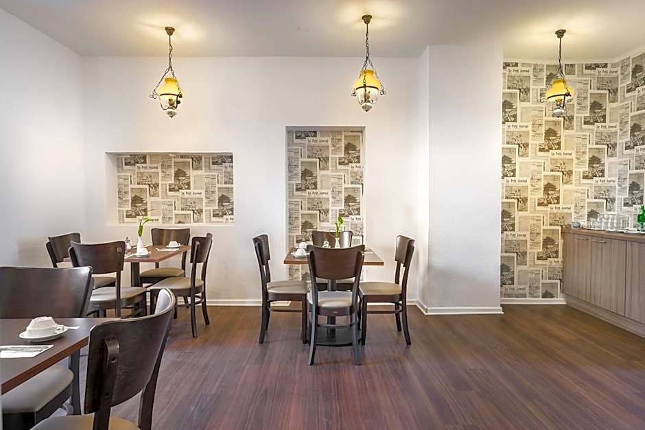 Signature Hotel Astoria