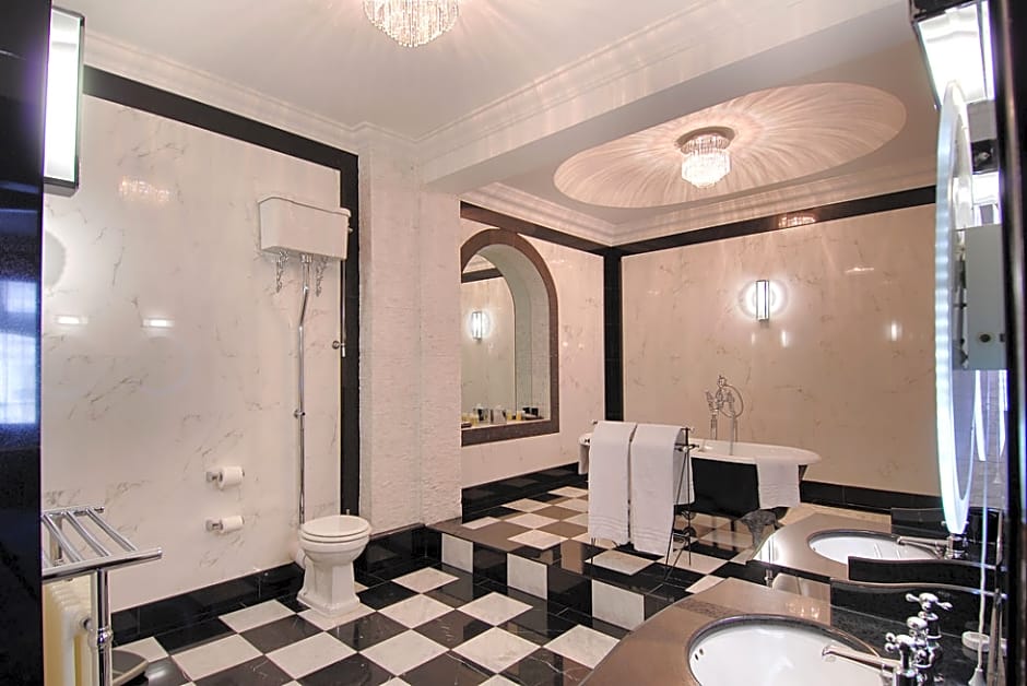 Grand Royale London Hyde Park