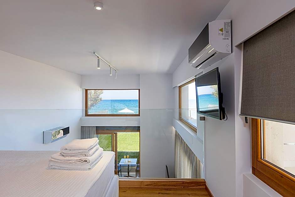 North Coast Seaside Suites