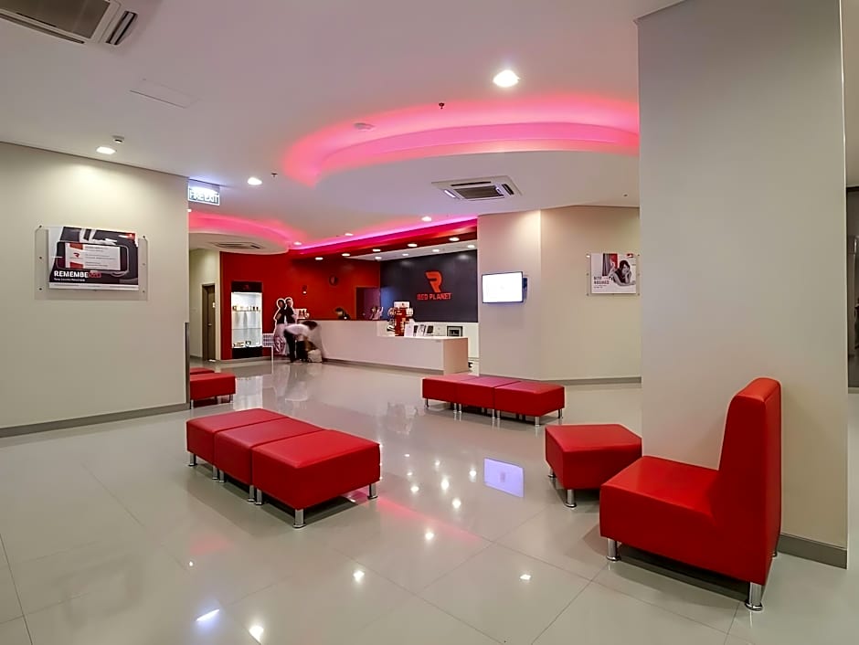 Red Planet Davao