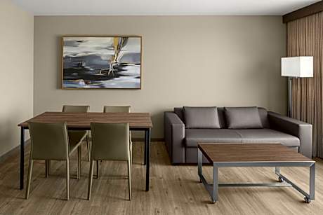 Executive King Suite