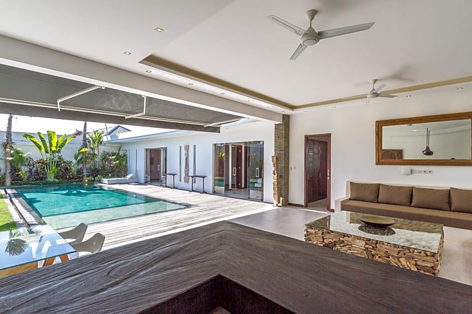 Villa Nala - Amazing 3-Bedroom in Seminyak