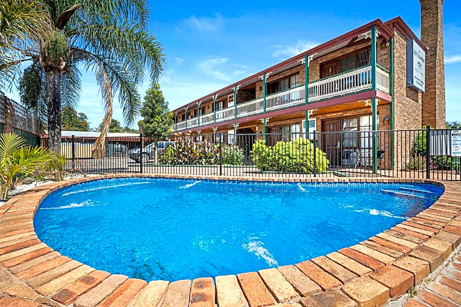The Settlement Historic Hotel