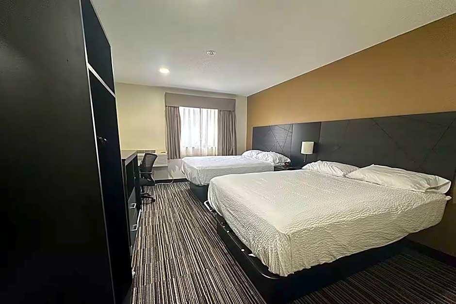 Baymont by Wyndham Bridgeton St Louis