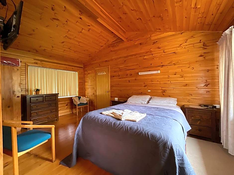 Silver Ridge Retreat