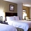 Holiday Inn Express Hotel And Suites Williston